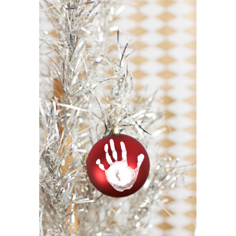Boule de Noël avec empreintes Boule de Noël avec empreintes